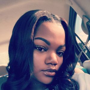 Meet your Posher, Rayanna